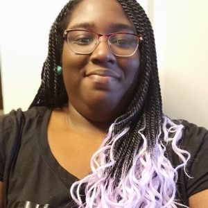 Meet your Posher, Amber